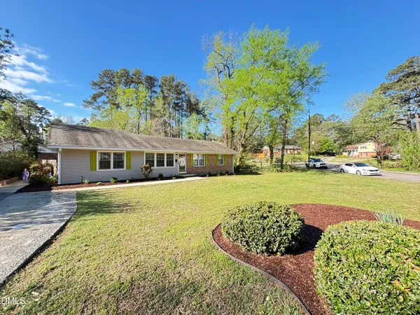 $495,000 | 817 Chatham Lane, Raleigh, NC 27610