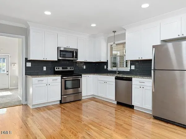 $495,000 | 817 Chatham Lane, Raleigh, NC 27610