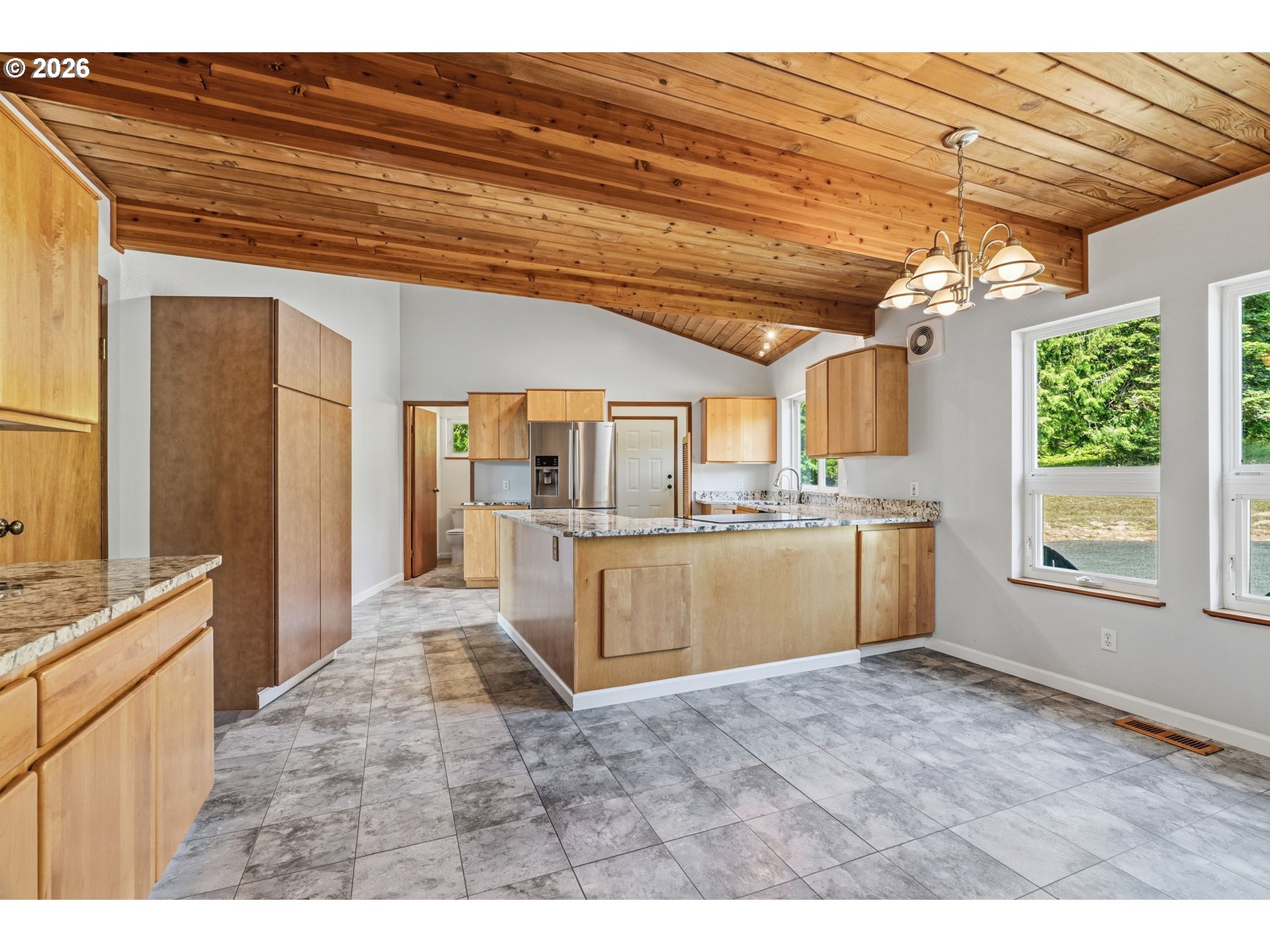 262 Bunker Hill Road Longview, WA 98632 - Photo 16 of 47