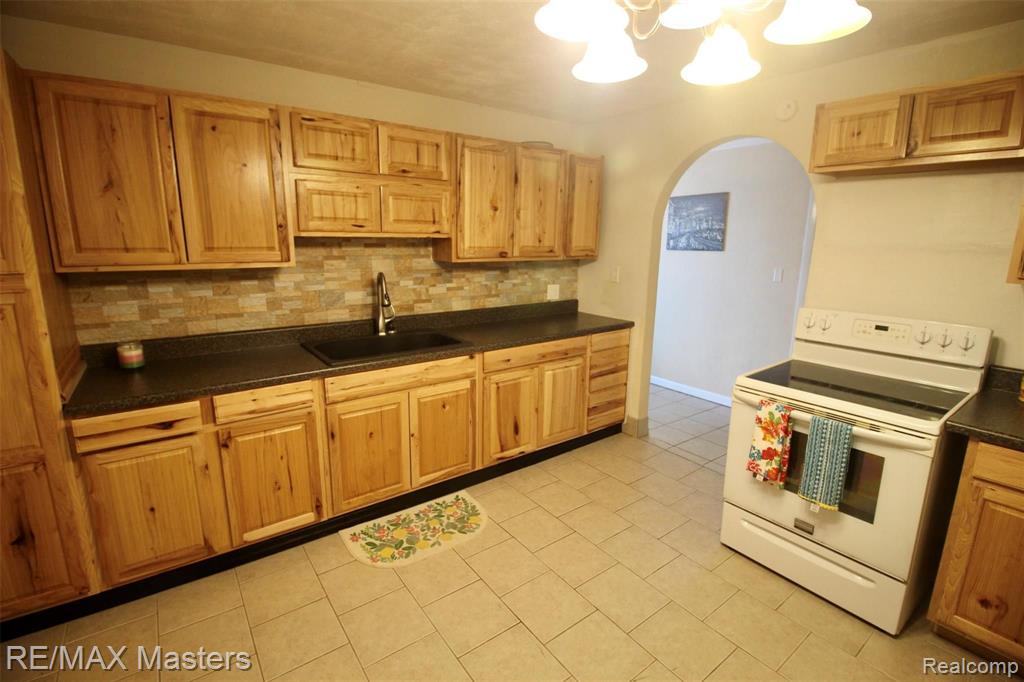 3359 Will Carleton Road Flat Rock, MI 48134 - Photo 32 of 81 Gallery Image 32