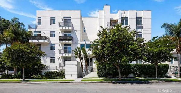 $5,500 | 401 Serrano Avenue, Unit PH3, Los Angeles, CA 90004