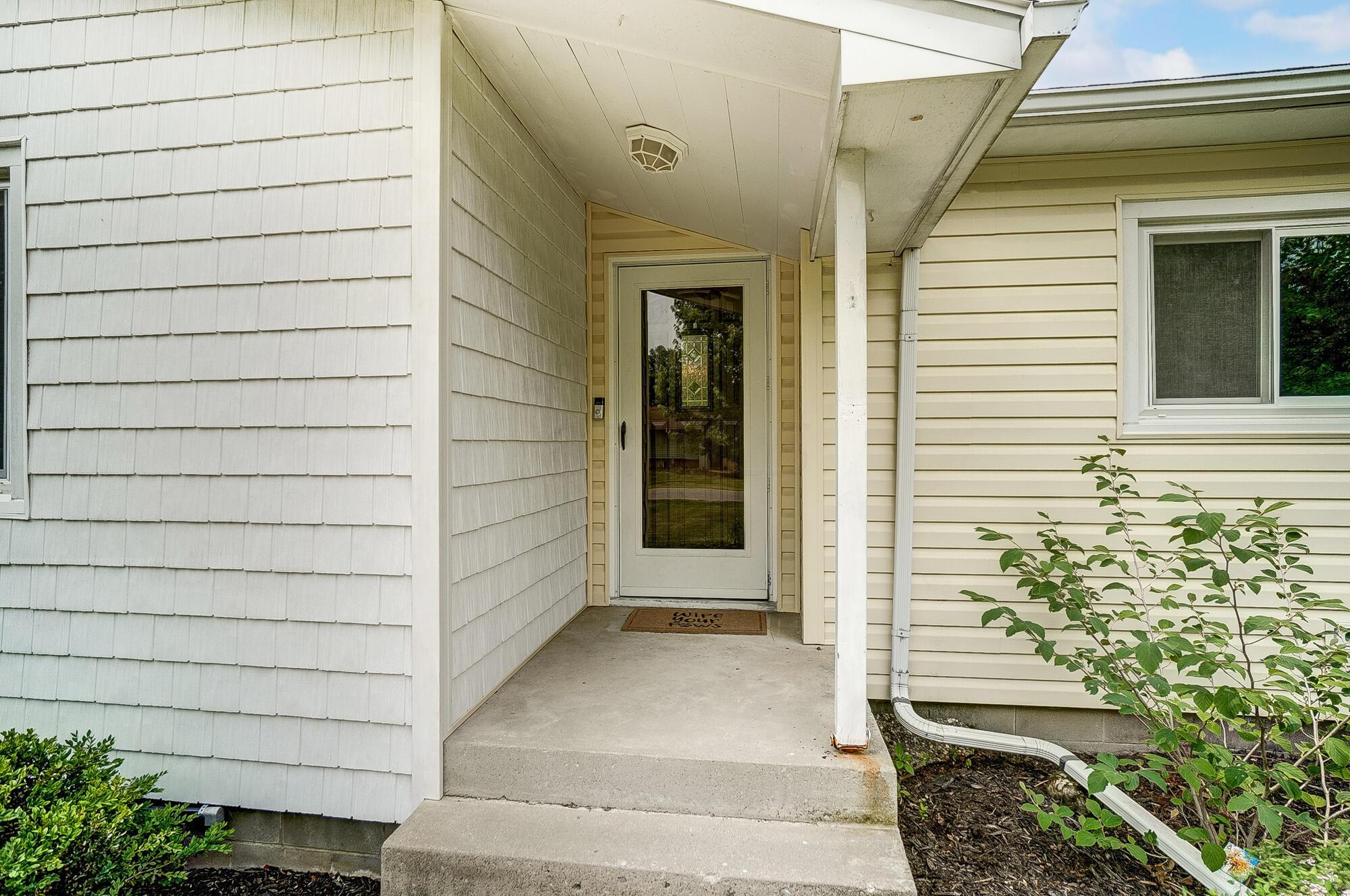 925 Brookpark Road Marion, OH 43302 - Photo 5 of 46 005
