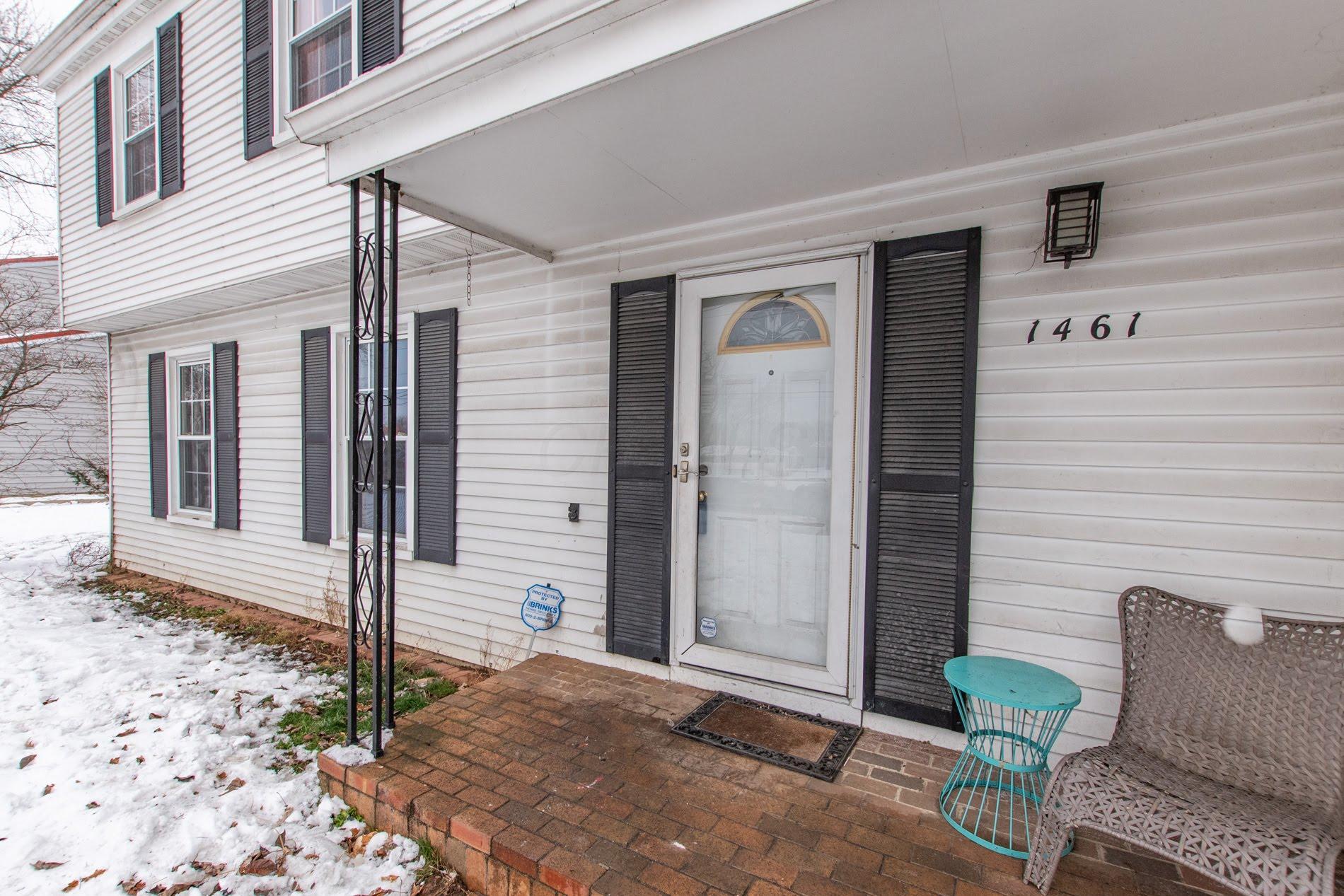 1461 Demorest Road Columbus, OH 43228 - Photo 4 of 33 Gallery Image 4