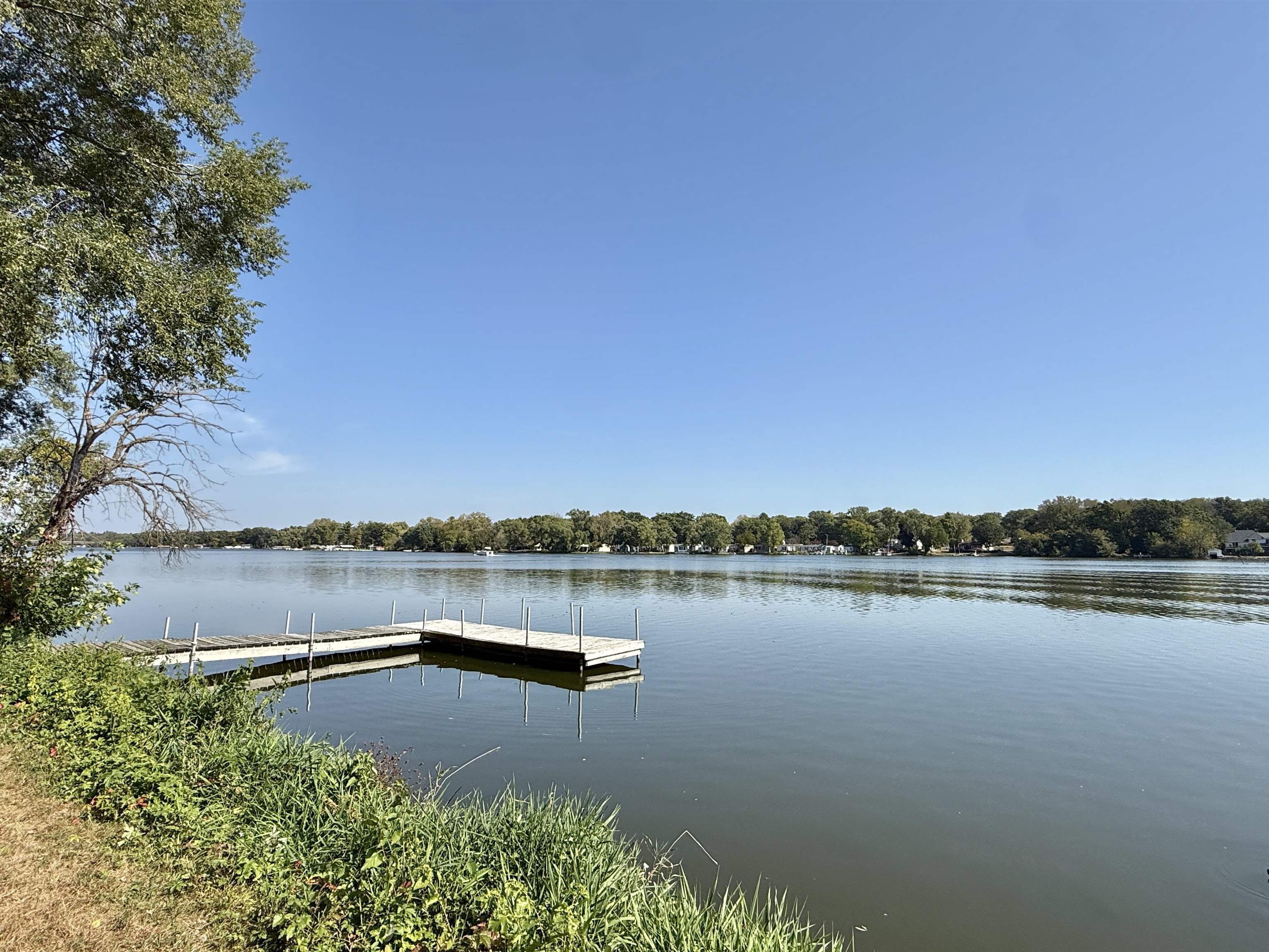 1971 S Shore Beloit, WI 53511 - Photo 14 of 34