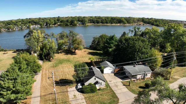 $335,000 | 1971 S Shore, Beloit, WI 53511