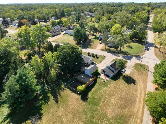 $335,000 | 1971 S Shore, Beloit, WI 53511