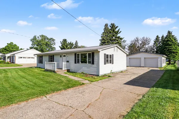 $209,900 | 351 Roosevelt Street, Bronson, MI 49028