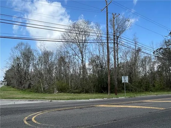 $220,000 | 301 East University Avenue, Hammond, LA 70401