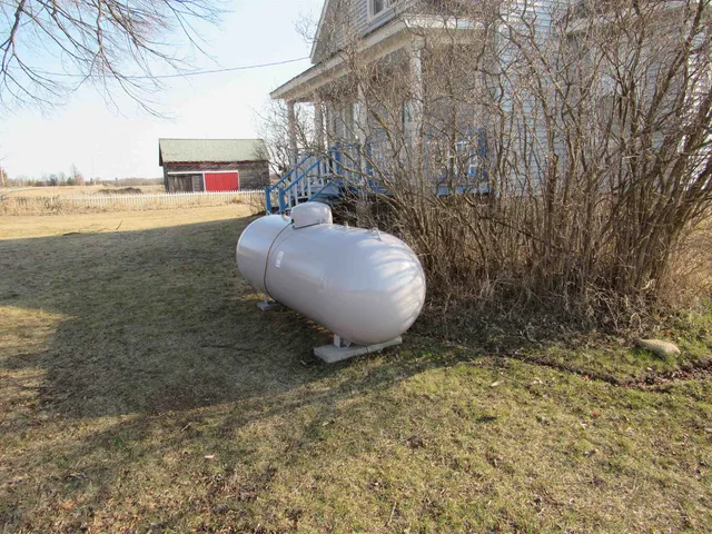 $189,900 | N5728 County Road 346, Wallace, MI 49893