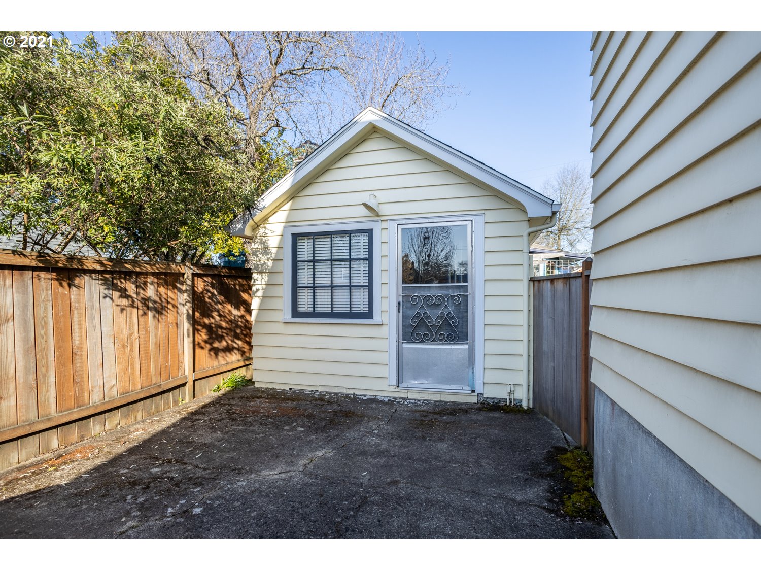 1717 Washington Street Eugene, OR 97401 - Photo 26 of 32