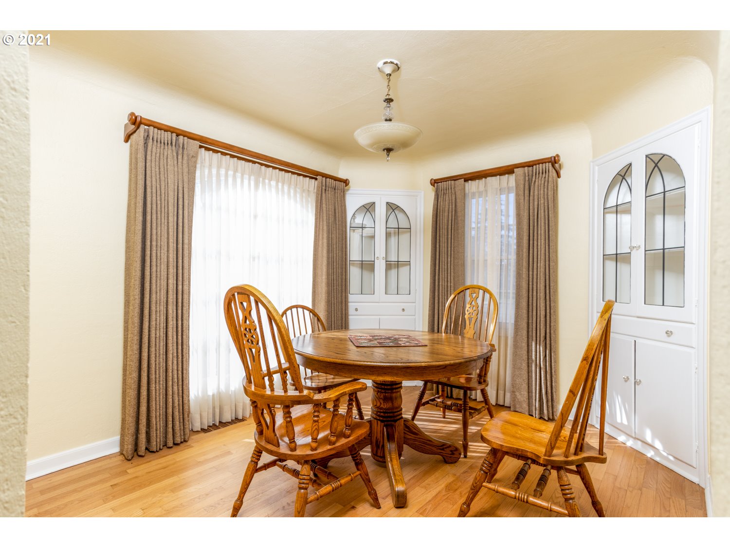 1717 Washington Street Eugene, OR 97401 - Photo 7 of 32