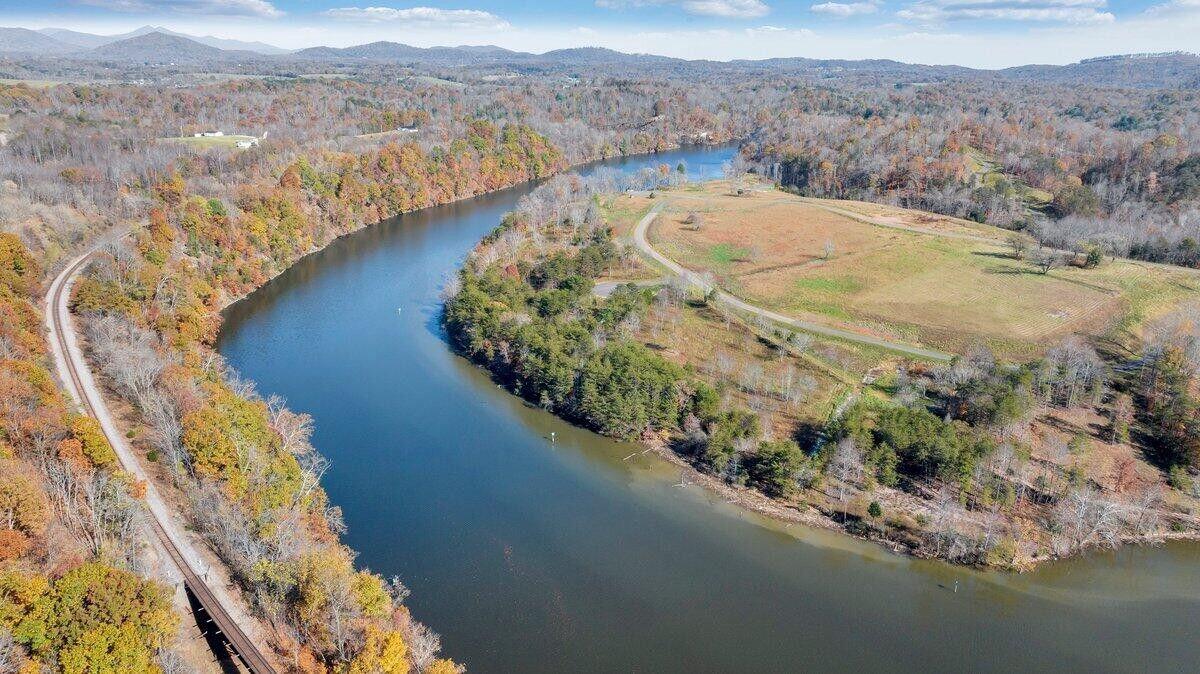 3 Lot 3 Springsteen Circle Goodview, VA 24095 - Photo 13 of 16 a view of a lake with a mountain