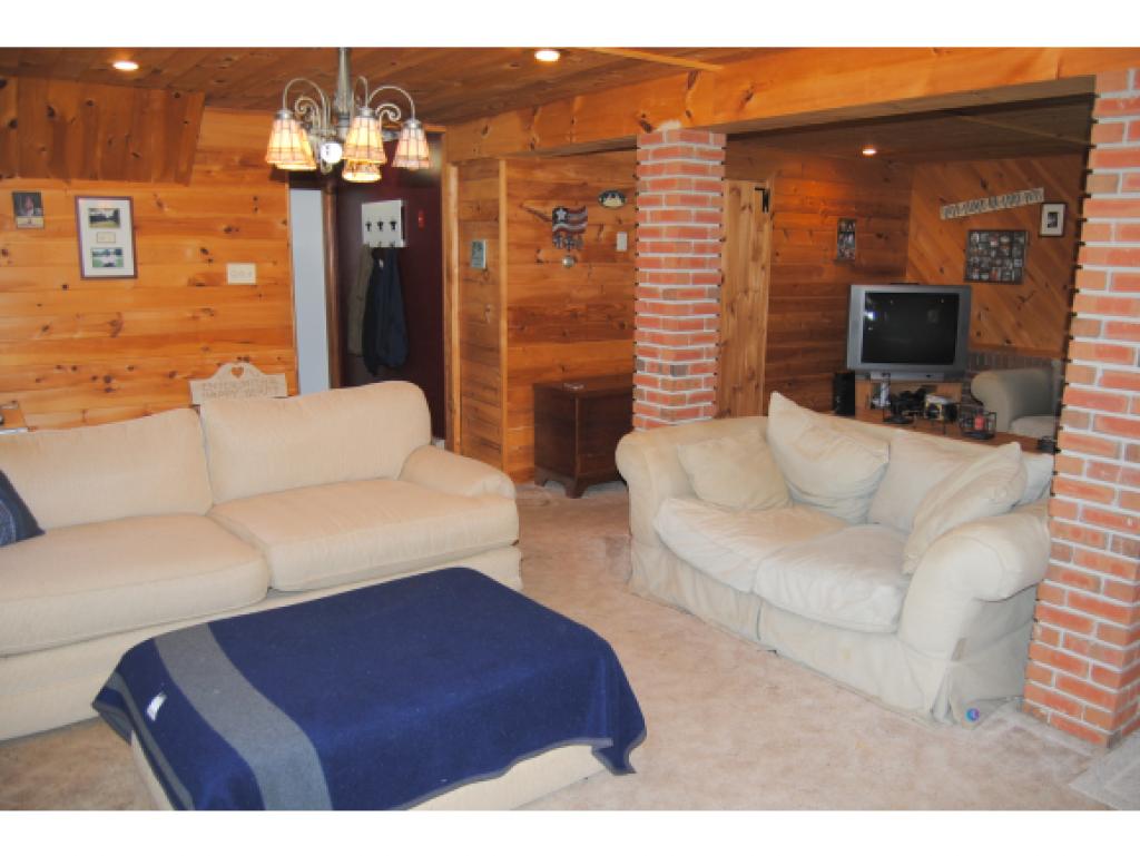 34 Flower Drive Rochester, NH 03867 - Photo 22 of 36