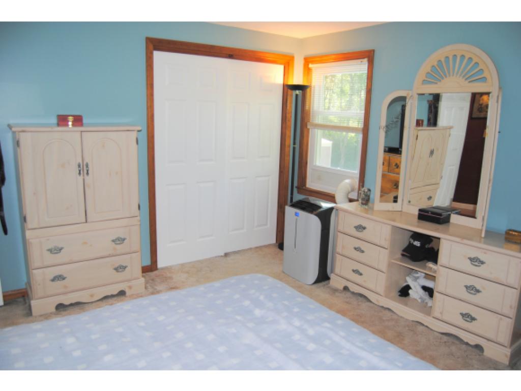 34 Flower Drive Rochester, NH 03867 - Photo 10 of 36