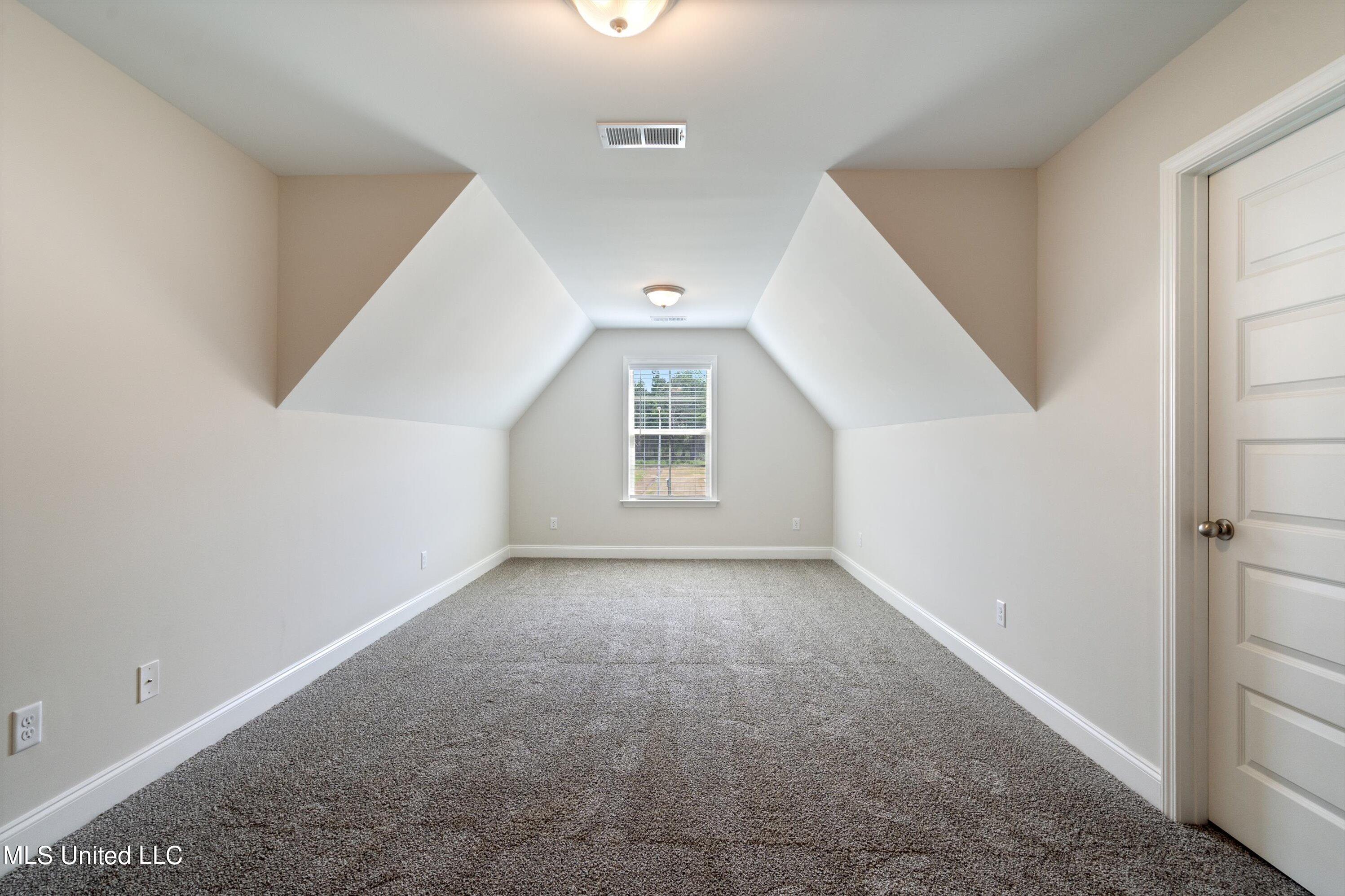 5327 Malone Road North Olive Branch, MS 38654 - Photo 25 of 36 Bonus Room
