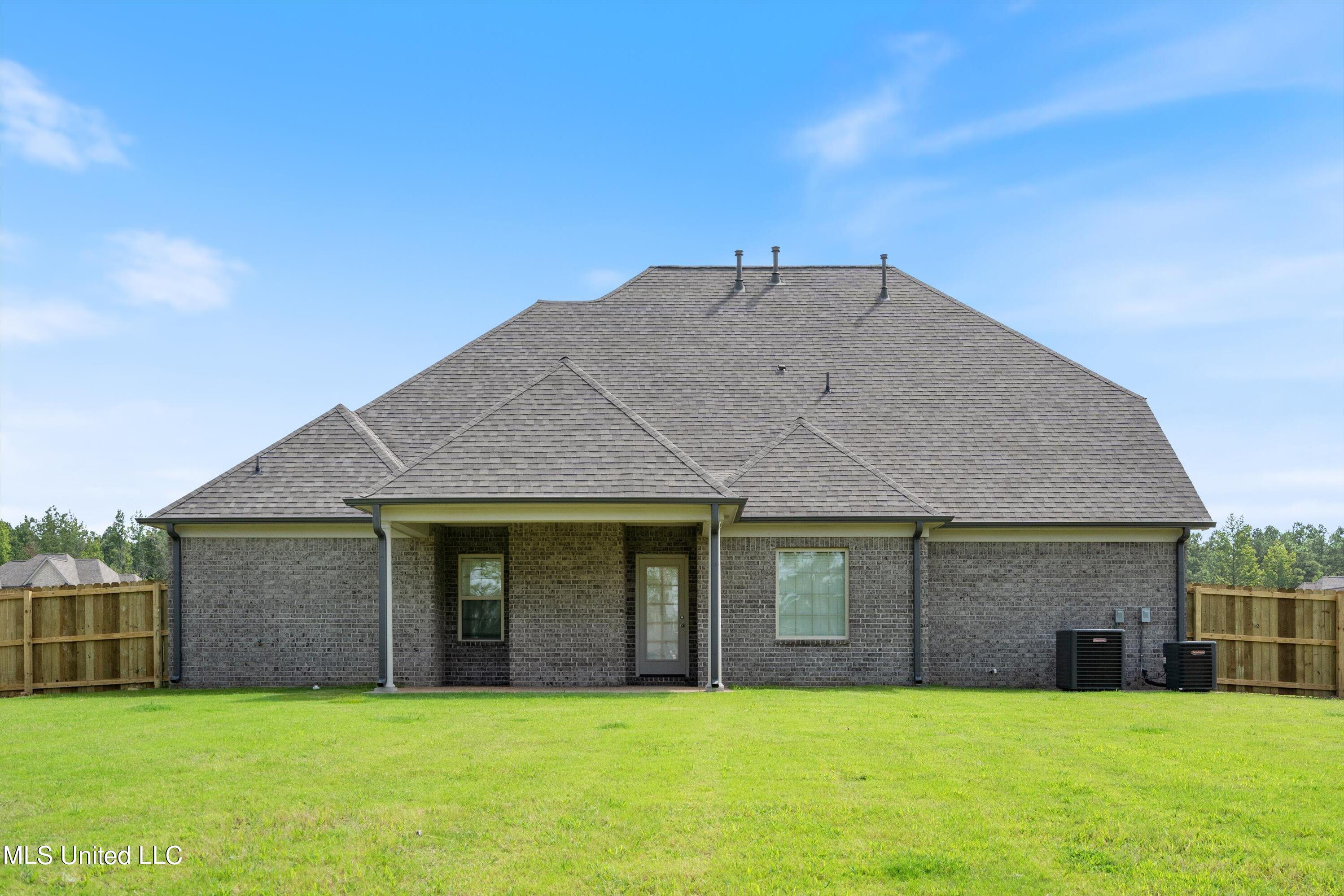 5327 Malone Road North Olive Branch, MS 38654 - Photo 28 of 36 30-DSC4869