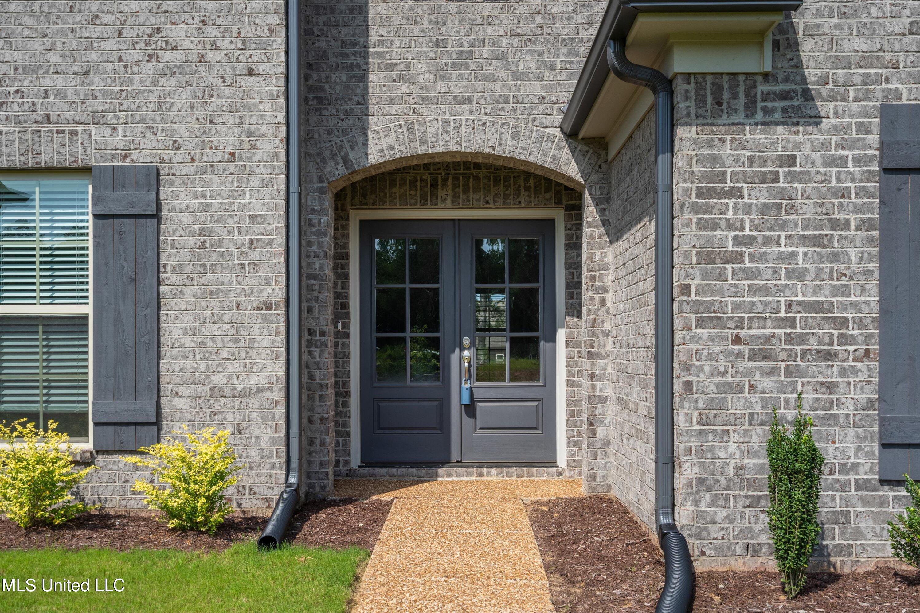 5327 Malone Road North Olive Branch, MS 38654 - Photo 3 of 36 03-DSC4738
