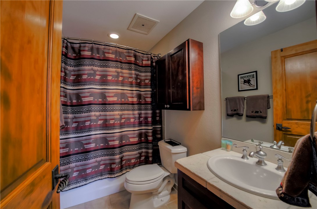 75 Antler Gulch Road, Unit 405 Keystone, CO 80435 - Photo 4 of 30 Gallery Image 4