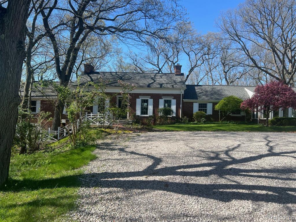 810 Peach Tree Lane Rochester Hills, MI 48306 - Photo 1 of 2 Gallery Image 1