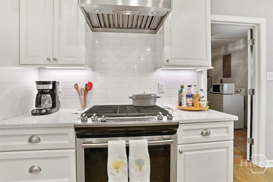 122 Talbot Road Savannah, GA 31410 - Photo 18 of 58