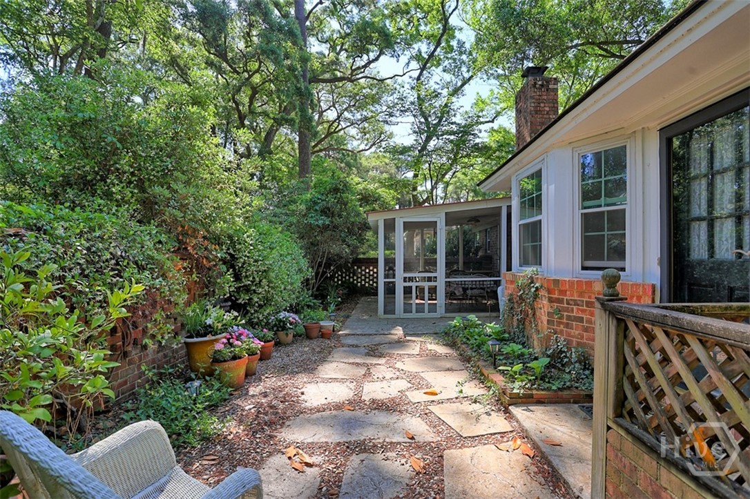 122 Talbot Road Savannah, GA 31410 - Photo 37 of 58