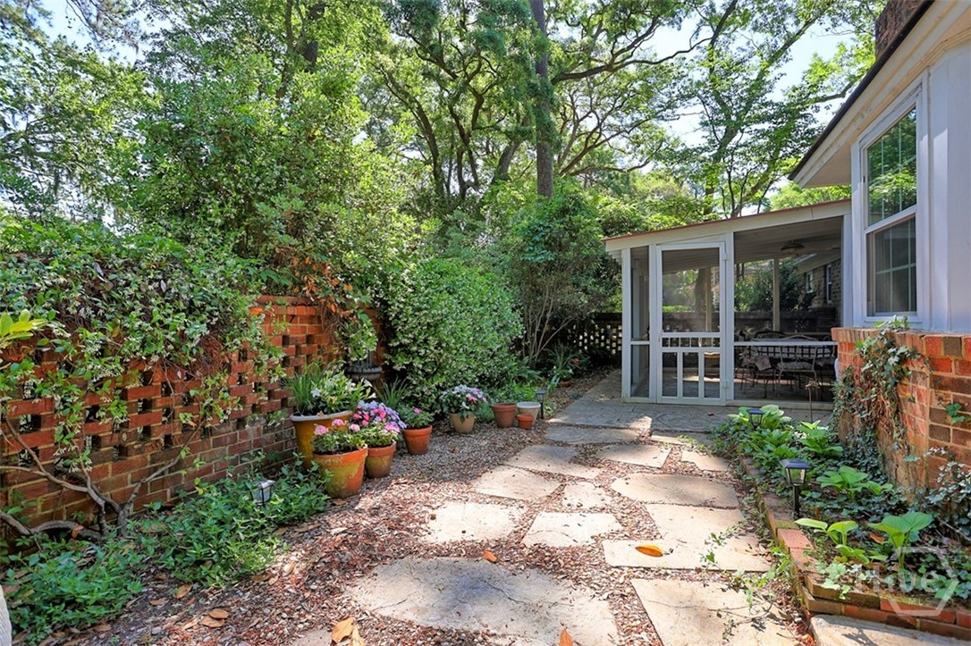 122 Talbot Road Savannah, GA 31410 - Photo 38 of 58