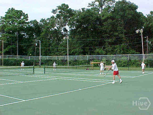 122 Talbot Road Savannah, GA 31410 - Photo 54 of 58 Wilmington Park Tennis Court