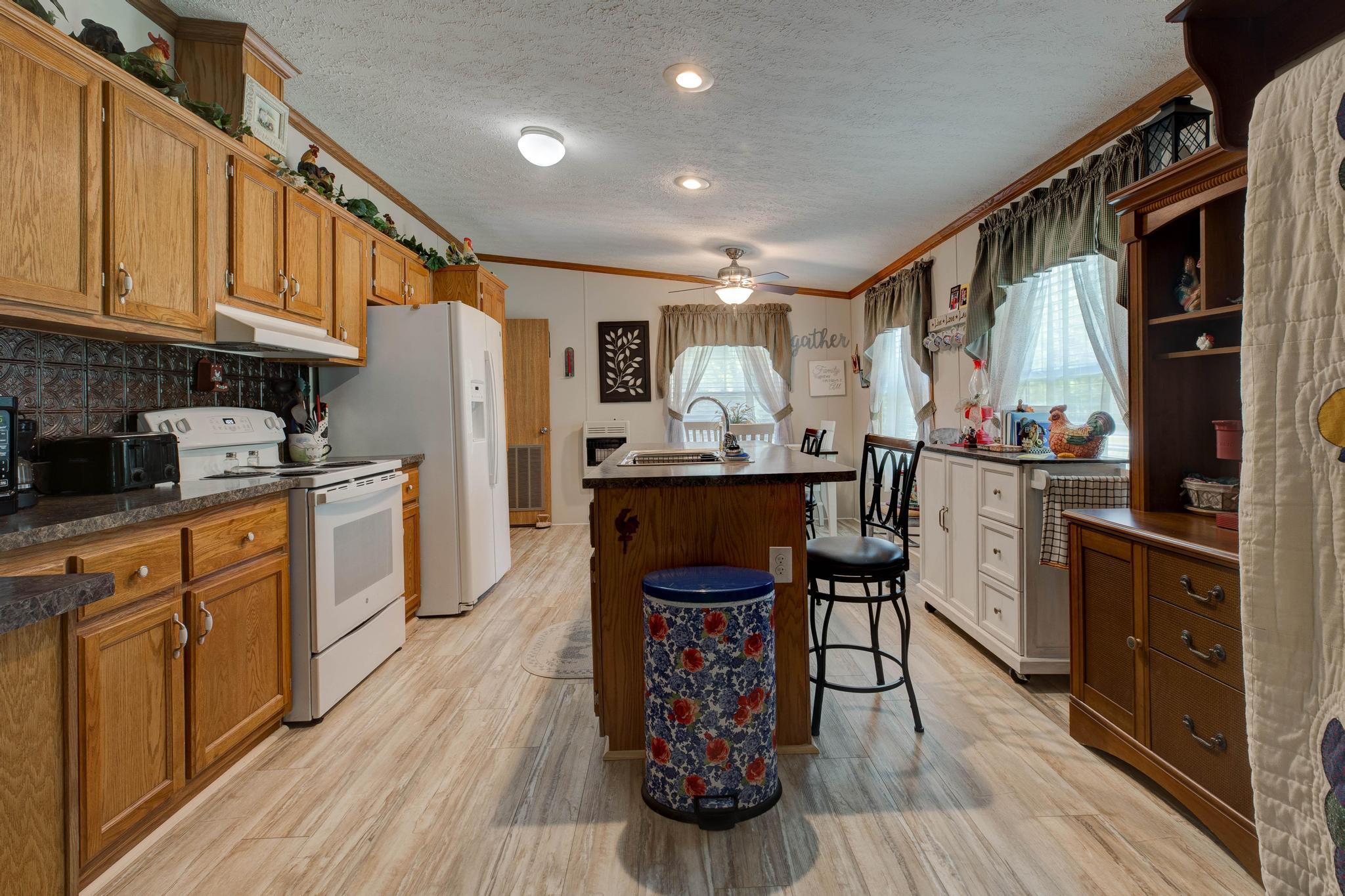 9290 Salt Lick Road Tollesboro, KY 41189 - Photo 8 of 21 PWM28828_29_30