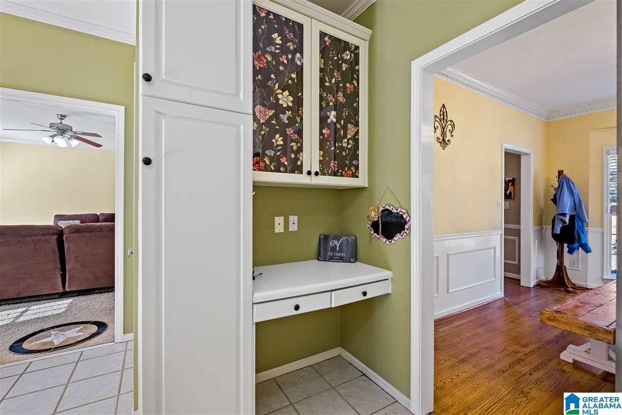483 Russet Hl Road Birmingham, AL 35244 - Photo 7 of 31