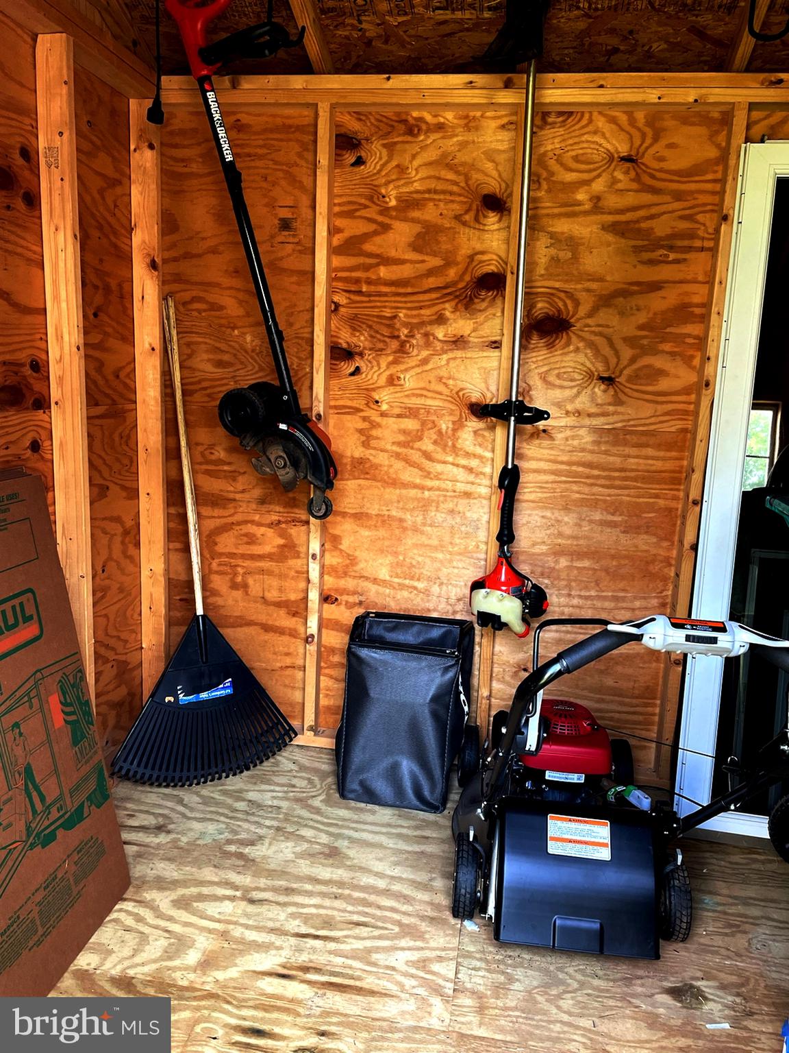 1701 Canal Clipper Court Point of Rocks, MD 21777 - Photo 52 of 55 Lawn Equip includes Honda Mower & Echo Trimmer