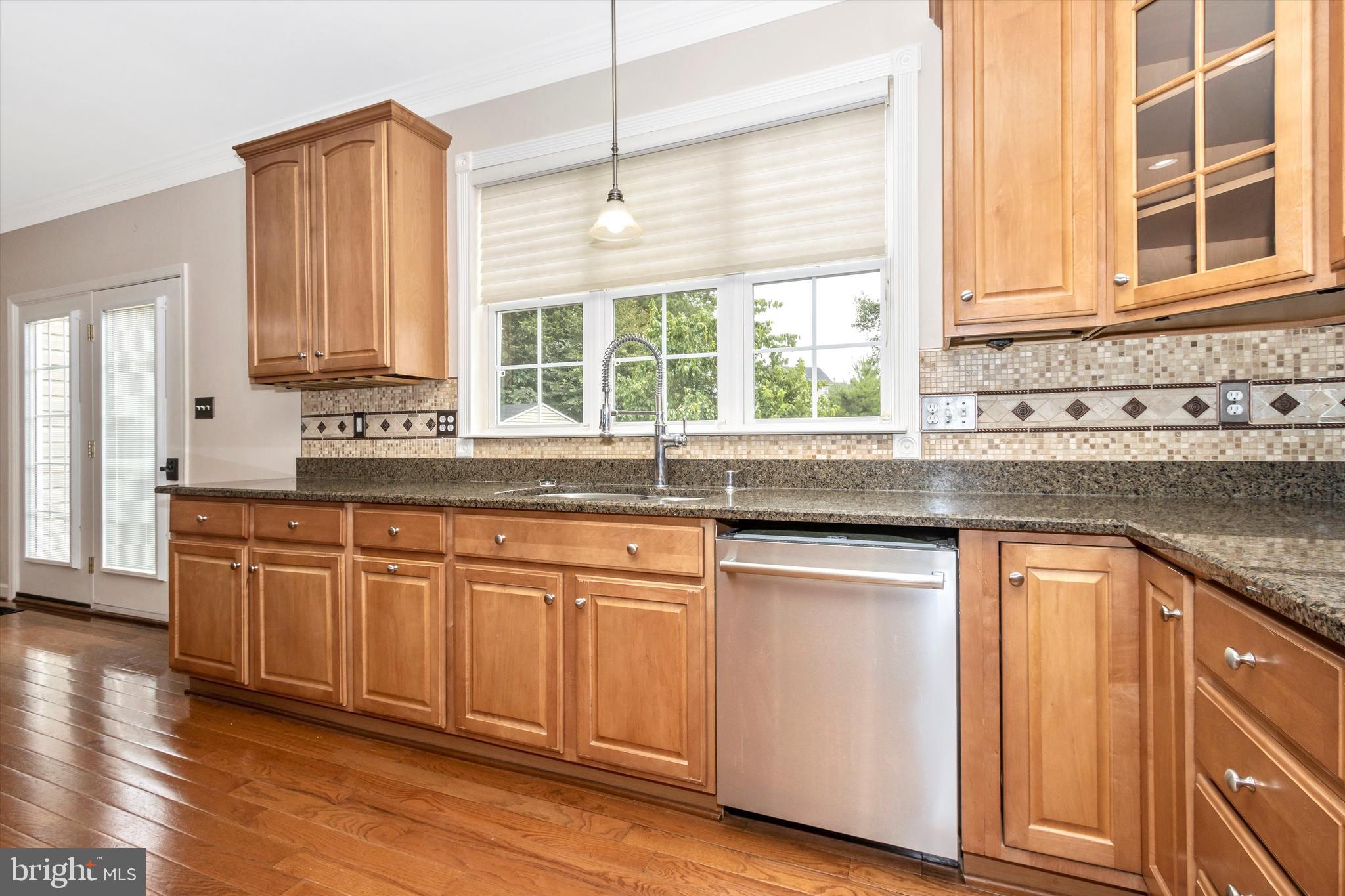 1701 Canal Clipper Court Point of Rocks, MD 21777 - Photo 9 of 55 Granite Counters