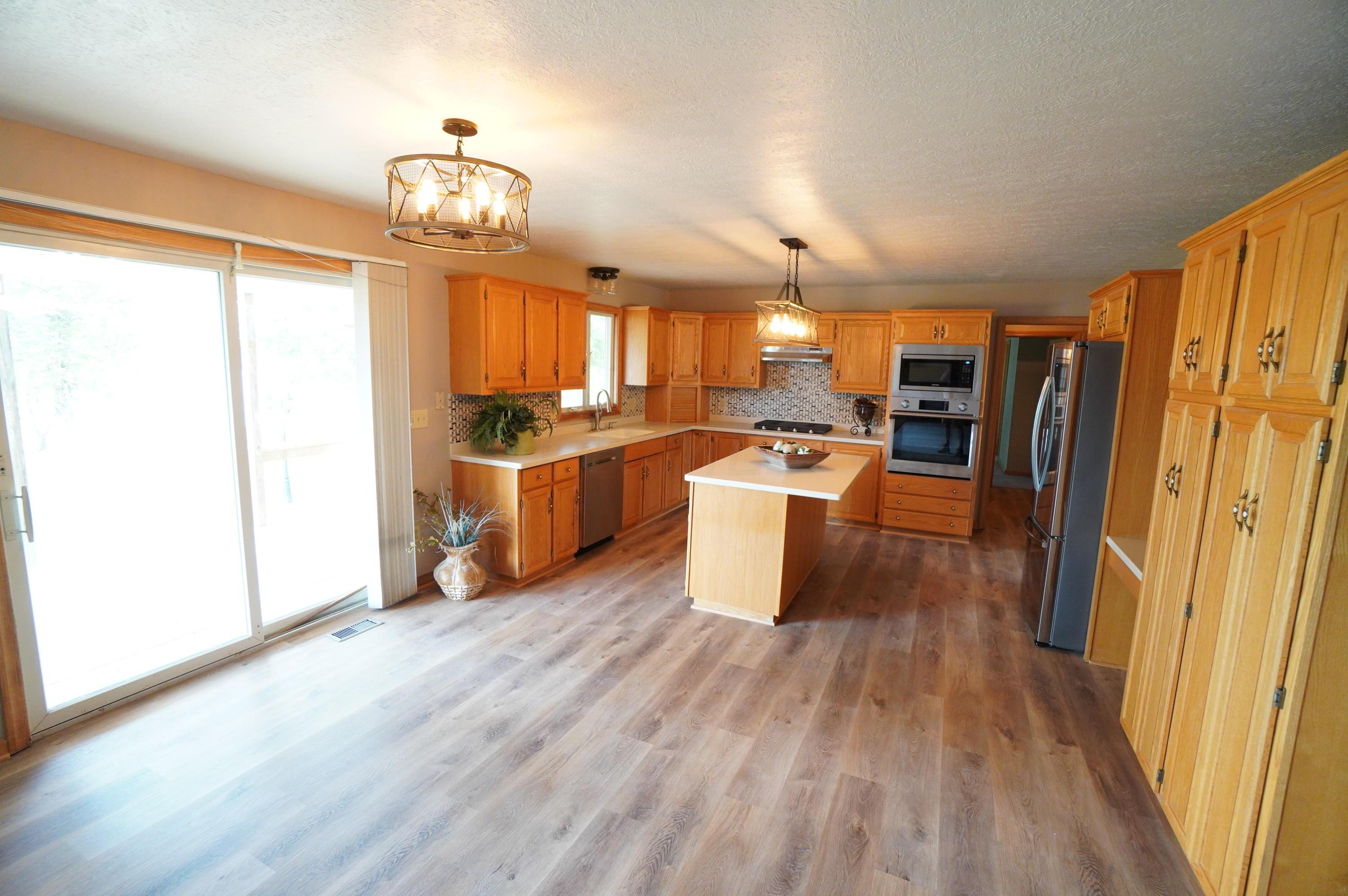 7655 Lithopolis Road Northwest Carroll, OH 43112 - Photo 12 of 85 Gallery Image 12
