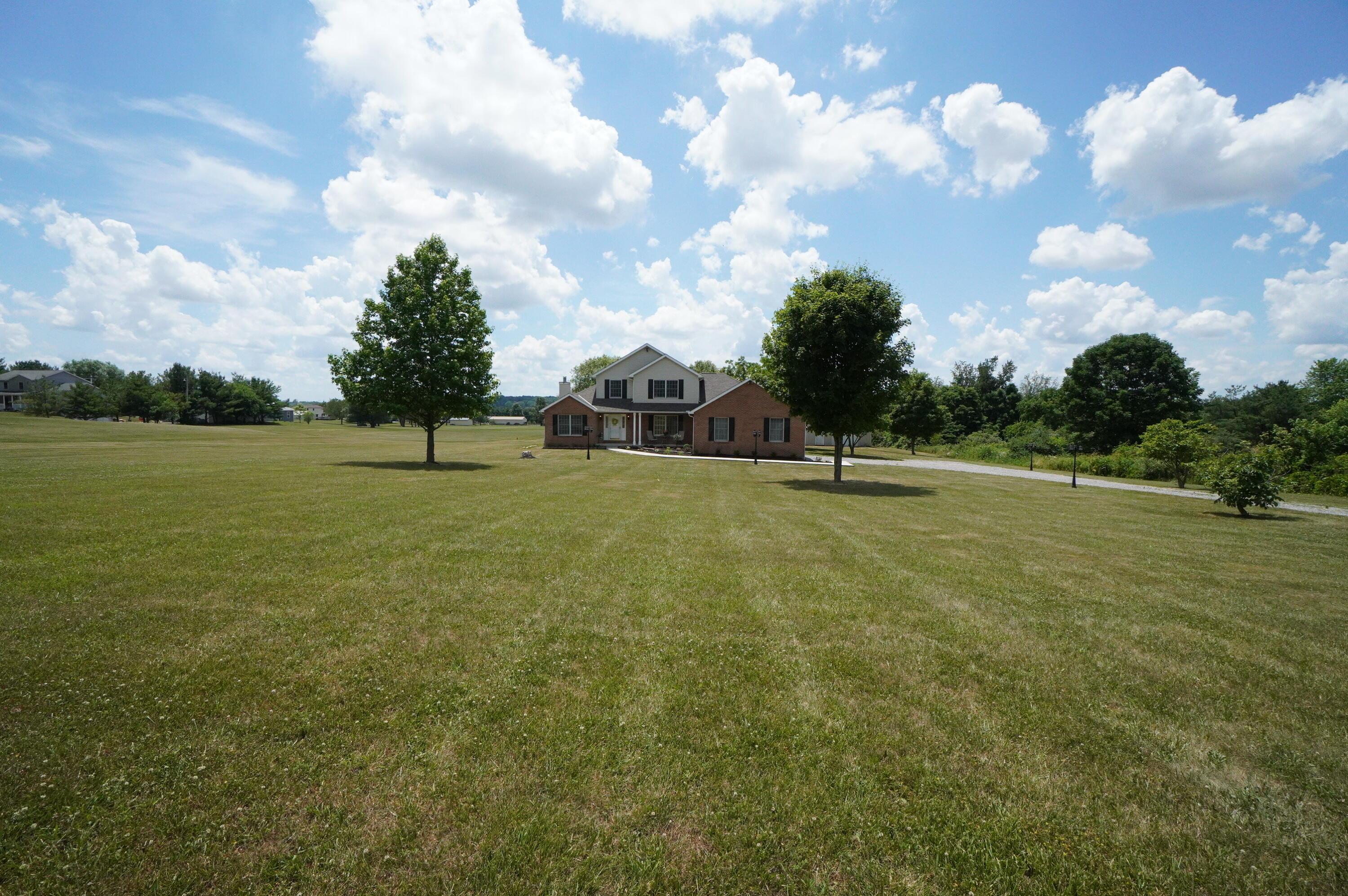 7655 Lithopolis Road Northwest Carroll, OH 43112 - Photo 4 of 85 Gallery Image 4
