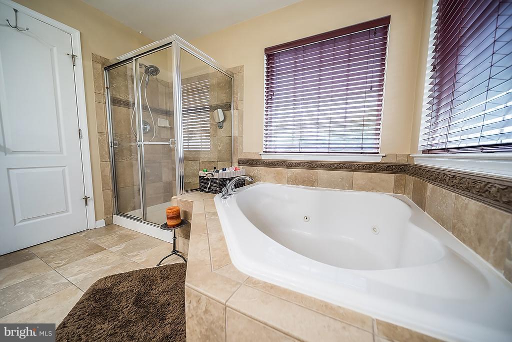7104 Roddy Court Fort Washington, MD 20744 - Photo 23 of 30 Bath (Master)