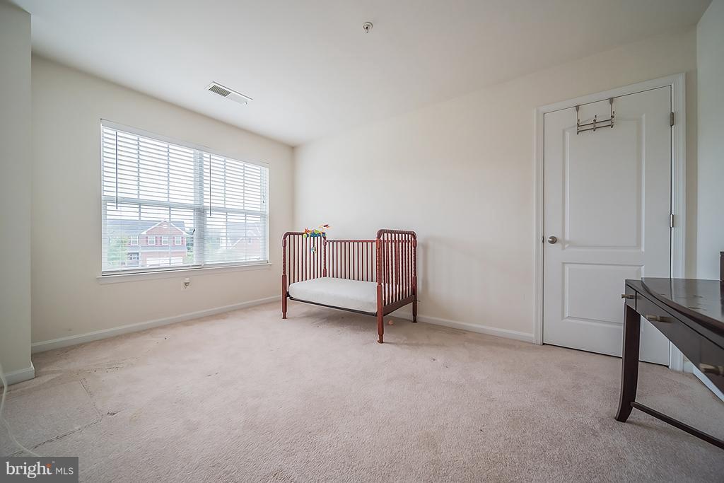 7104 Roddy Court Fort Washington, MD 20744 - Photo 25 of 30 Bedroom