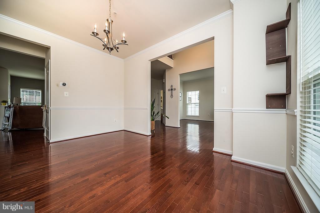 7104 Roddy Court Fort Washington, MD 20744 - Photo 7 of 30 Interior (General)