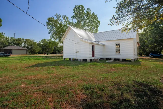 $125,000 | 302 Washington Street, Smithville, TX 78957