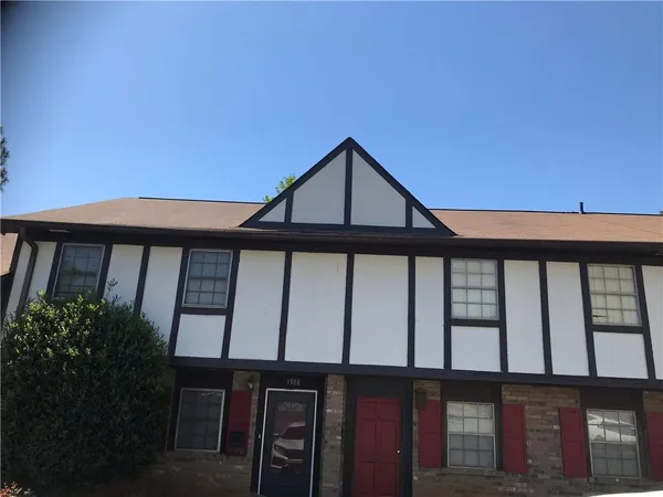 $160,000 | 1389 Saxony Square, Stone Mountain, GA 30083
