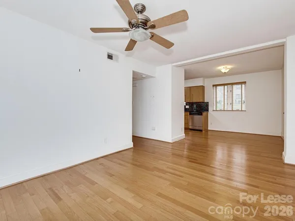 $1,700 | 227 North Dotger Avenue, Charlotte, NC 28207