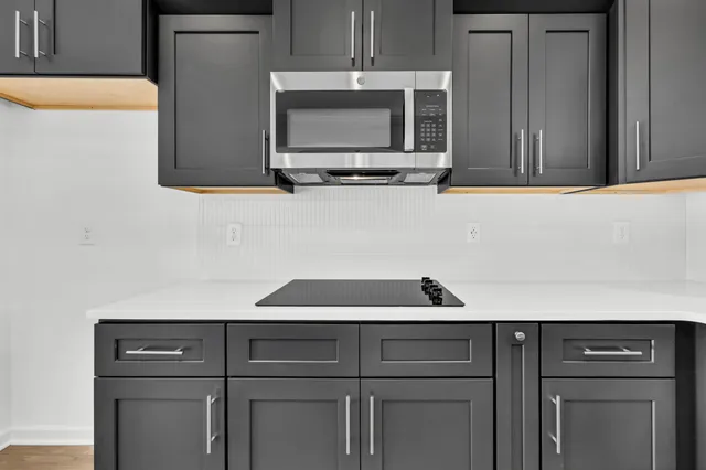 $429,900 | 1607 Peacock Drive, Clarksville, TN 37043