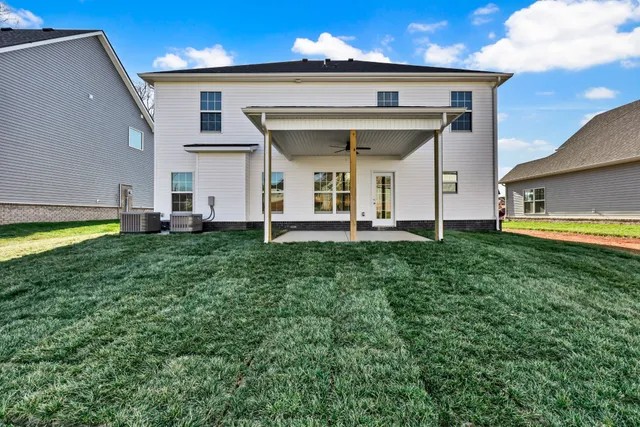 $429,900 | 1607 Peacock Drive, Clarksville, TN 37043