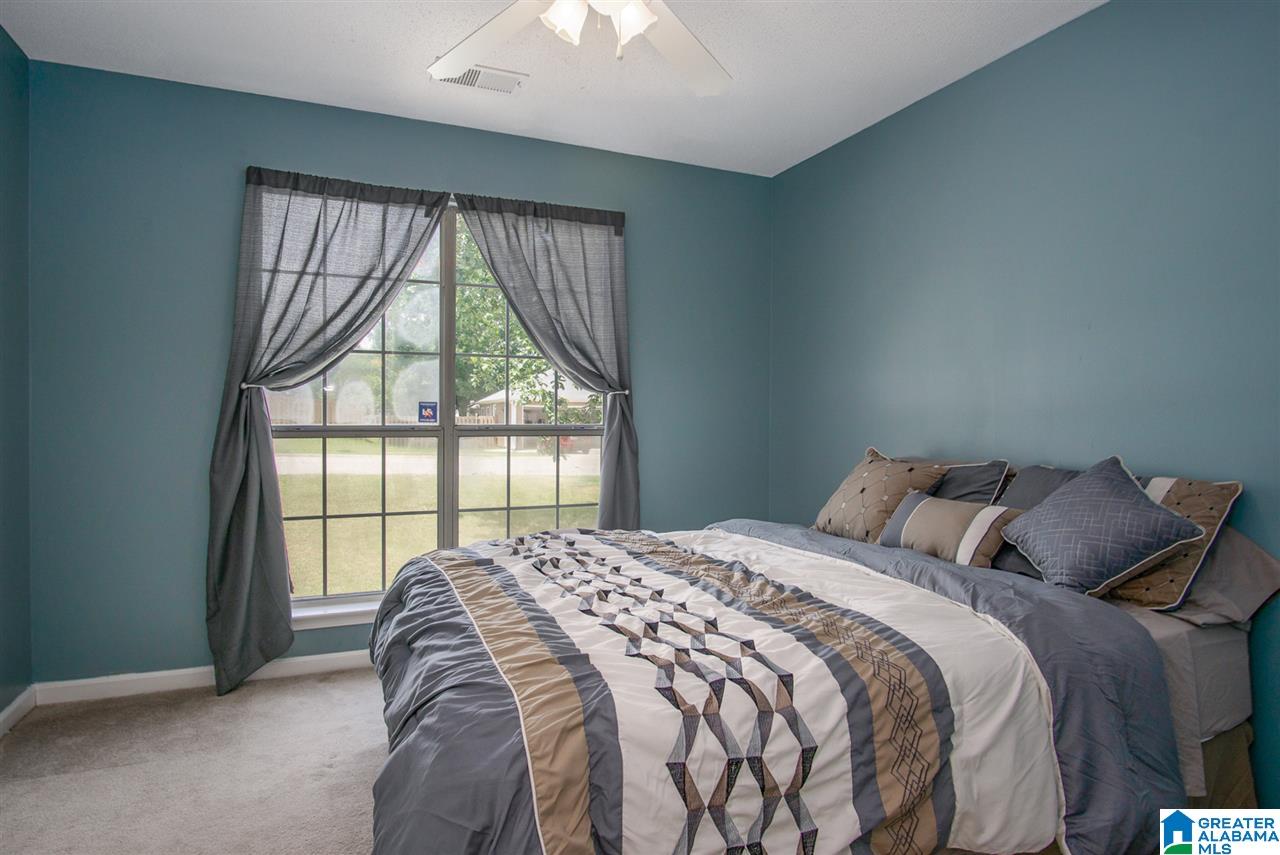 1175 King Arthur Court Alabaster, AL 35007 - Photo 13 of 28