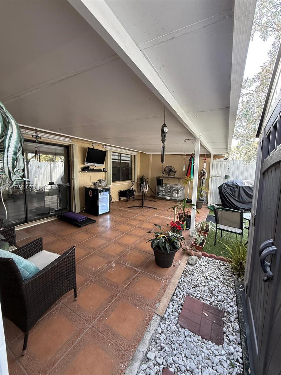 1312 Southwest 135th Place Miami, FL 33184 - Photo 13 of 14