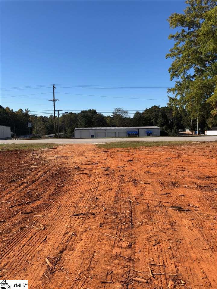 1630 Blue Ridge Boulevard Seneca, SC 29672 - Photo 12 of 15 Gallery Image 12