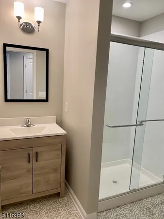 $3,400 | 212 North 16th Street, Kenilworth, NJ 07033