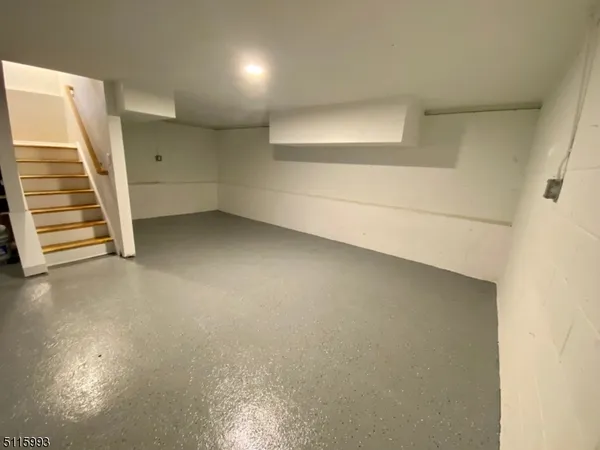 $3,400 | 212 North 16th Street, Kenilworth, NJ 07033