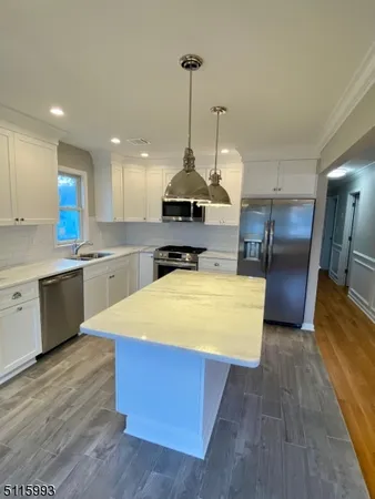 $3,400 | 212 North 16th Street, Kenilworth, NJ 07033