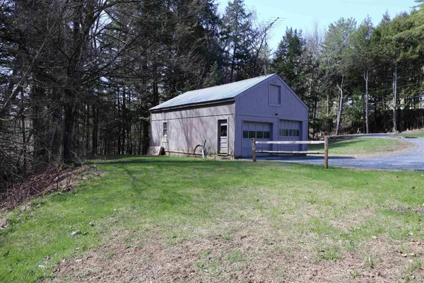 $399,000 | 1013 Jericho Road, Hartford, VT 05001