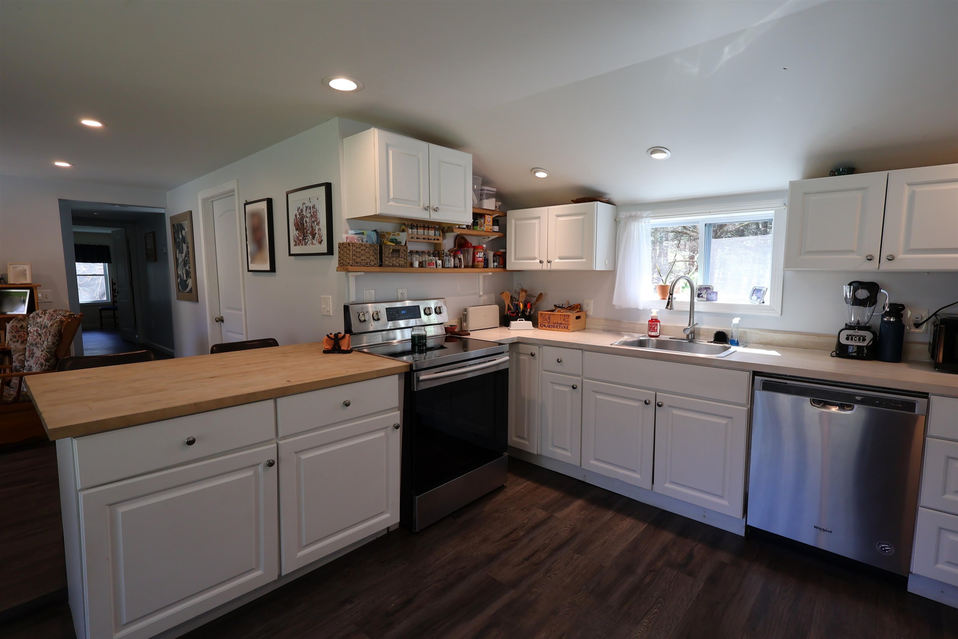 1013 Jericho Road Hartford, VT 05001 - Photo 26 of 55