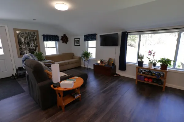 $399,000 | 1013 Jericho Road, Hartford, VT 05001